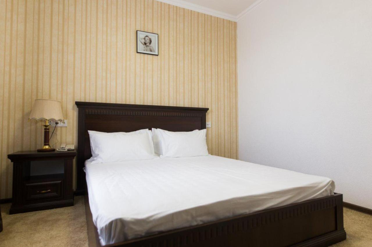 Alexander Hotel Semerkant Dış mekan fotoğraf
