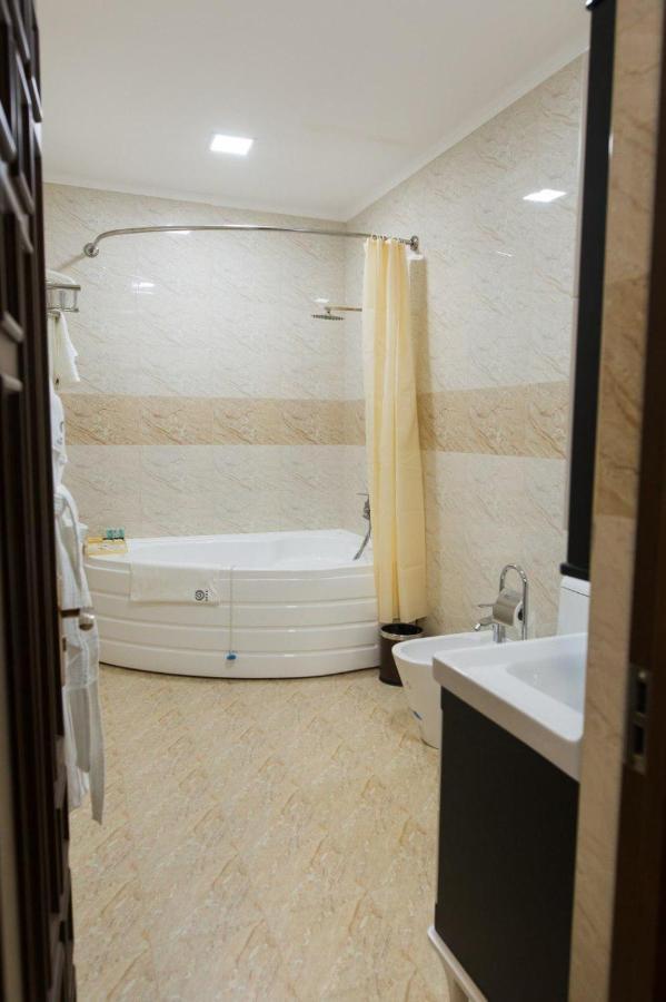 Alexander Hotel Semerkant Dış mekan fotoğraf